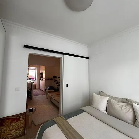 Cosy Campo De Ourique Apartment Lisbon